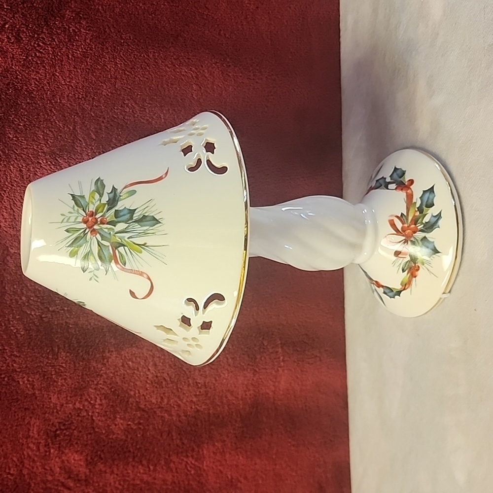 Lenox, Winter Greeting Candle Lamp with Original Box.